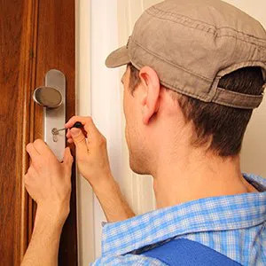 West Palm Beach Galaxy Locksmith West Palm Beach, FL 561-692-4197 West Palm Beach Galaxy Locksmith West Palm Beach, FL 561-692-4197 - 17a-lock-opening